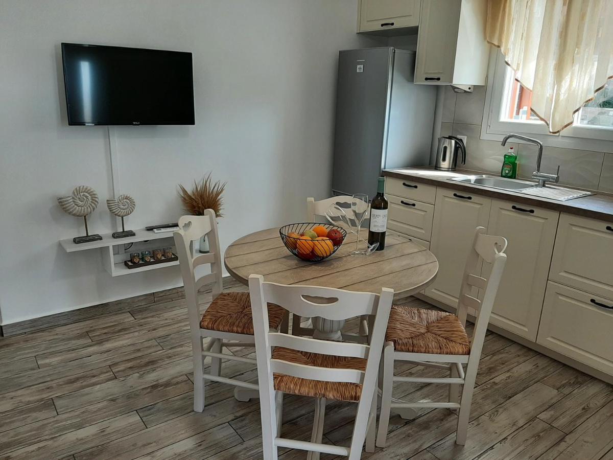 Appartement Alisachni à Kini Extérieur photo