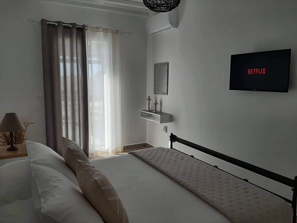 Appartement Alisachni à Kini Extérieur photo