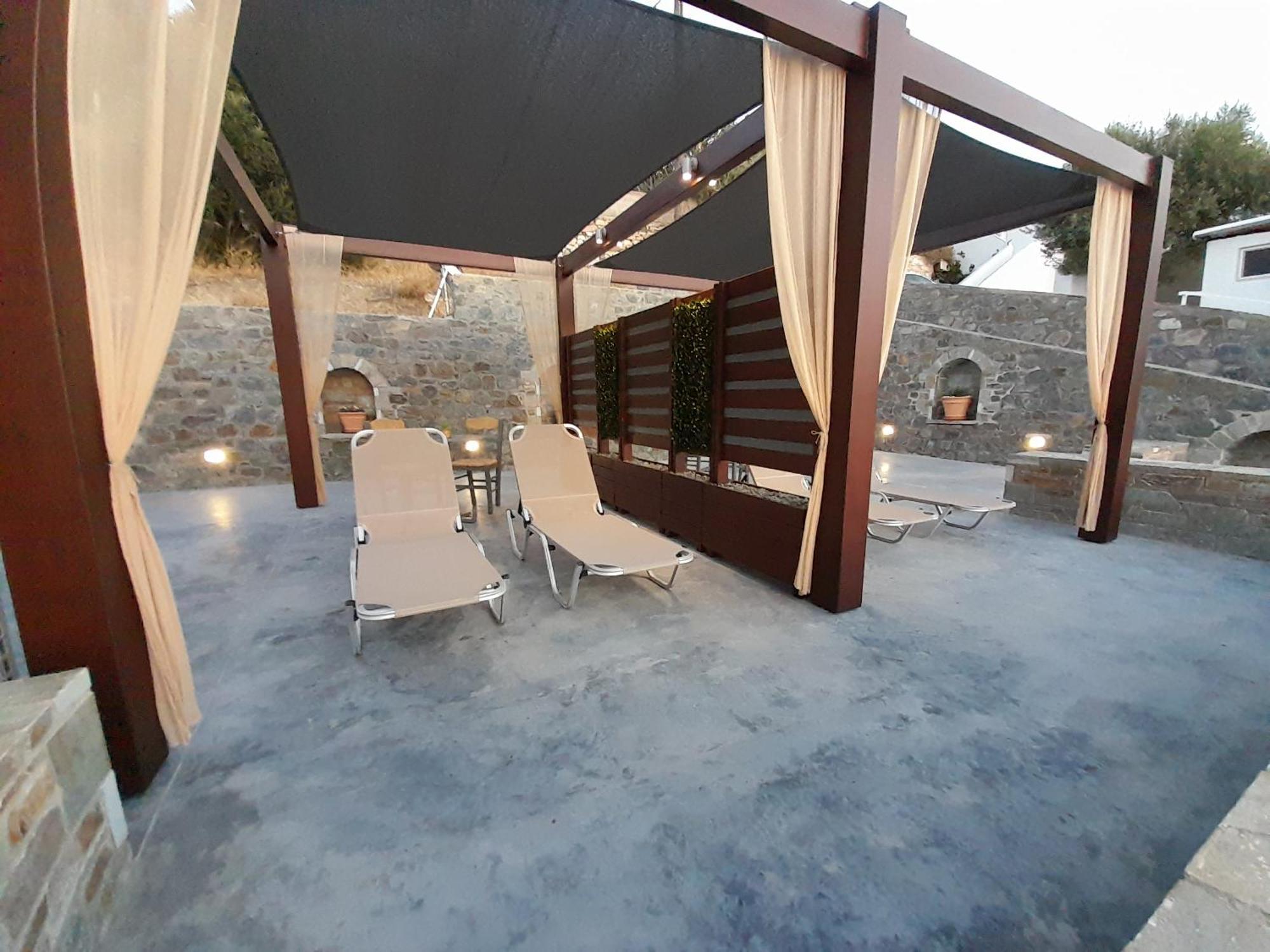 Appartement Alisachni à Kini Extérieur photo