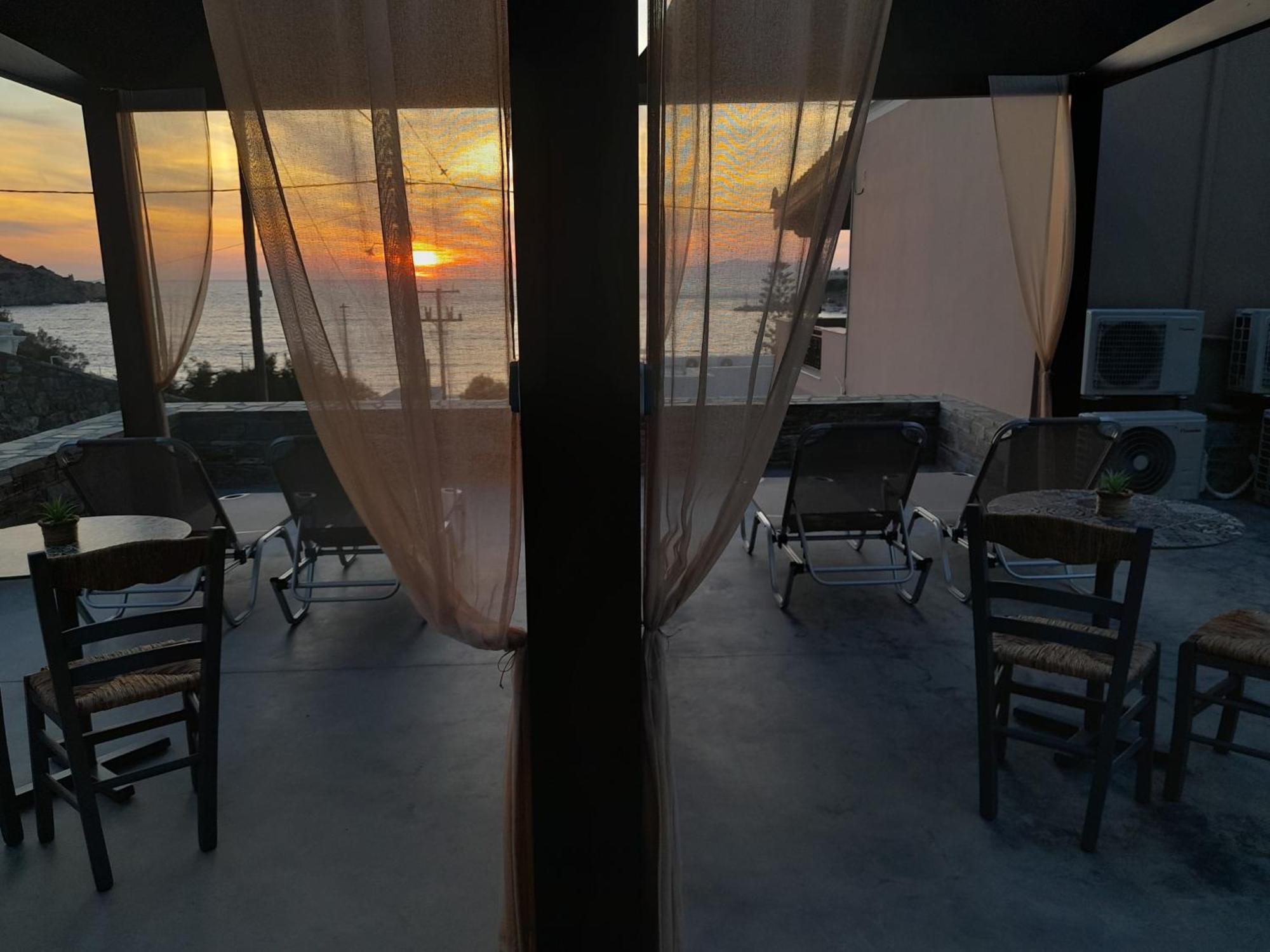 Appartement Alisachni à Kini Extérieur photo